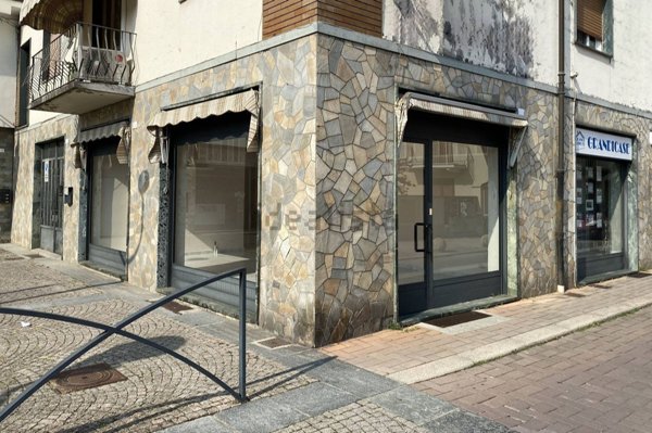 ufficio in vendita a Beinasco