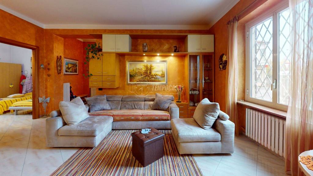 appartamento in vendita a Beinasco in zona Borgaretto