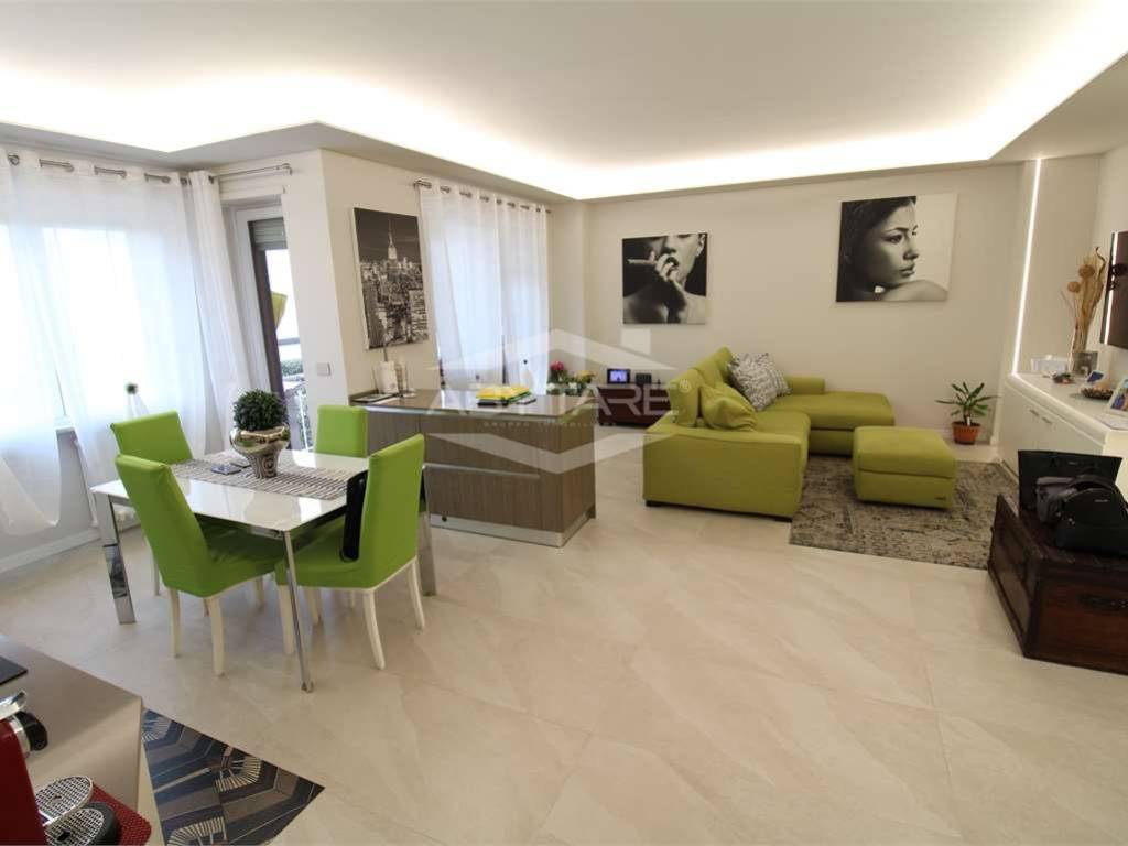 appartamento in vendita a Beinasco in zona Borgaretto