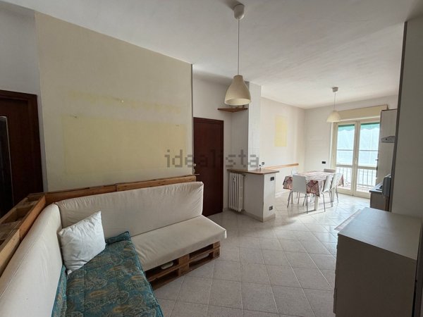 appartamento in vendita a Beinasco in zona Borgaretto