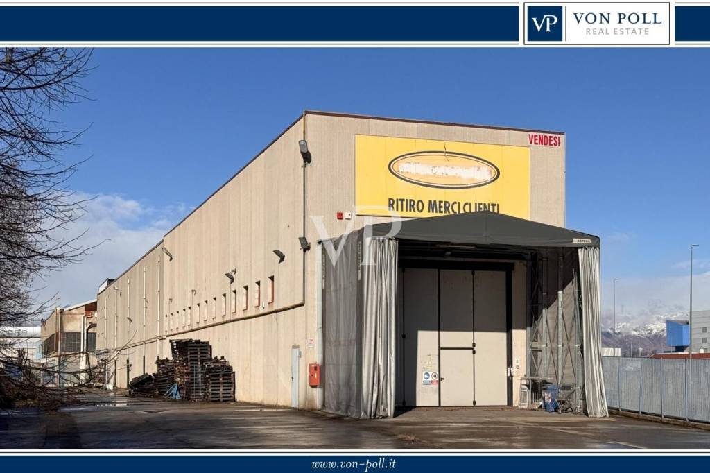 capannone in vendita a Beinasco