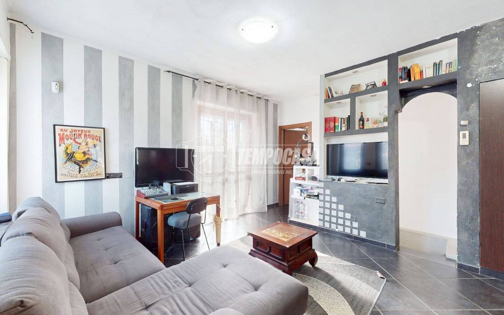 casa indipendente in vendita a Beinasco