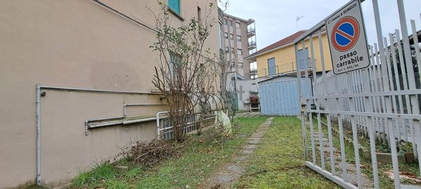 appartamento in vendita a Beinasco