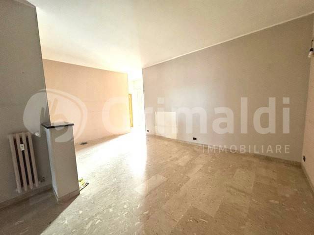 appartamento in vendita a Beinasco in zona Borgaretto