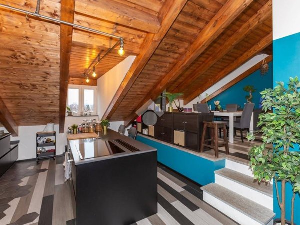 appartamento in vendita a Beinasco in zona Borgaretto