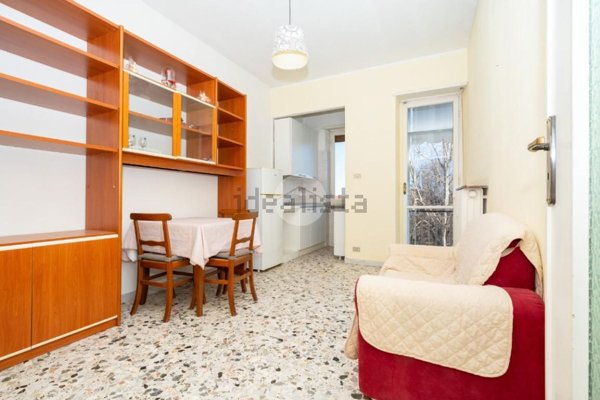 appartamento in vendita a Beinasco in zona Borgaretto