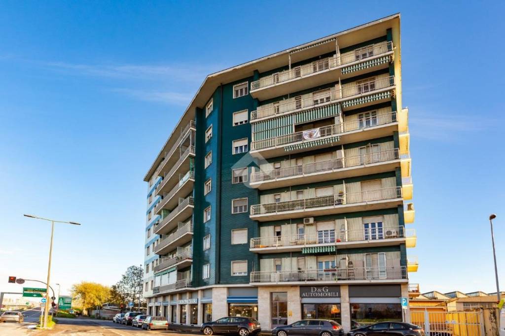 appartamento in vendita a Beinasco in zona Fornaci