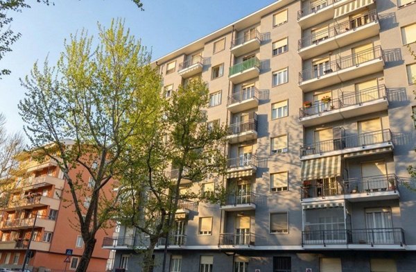 appartamento in vendita a Beinasco in zona Borgaretto