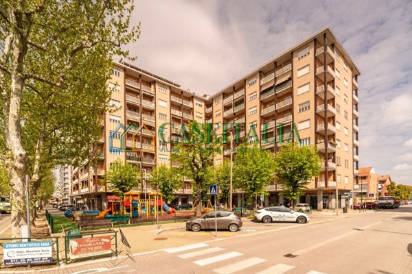 appartamento in vendita a Beinasco in zona Borgaretto