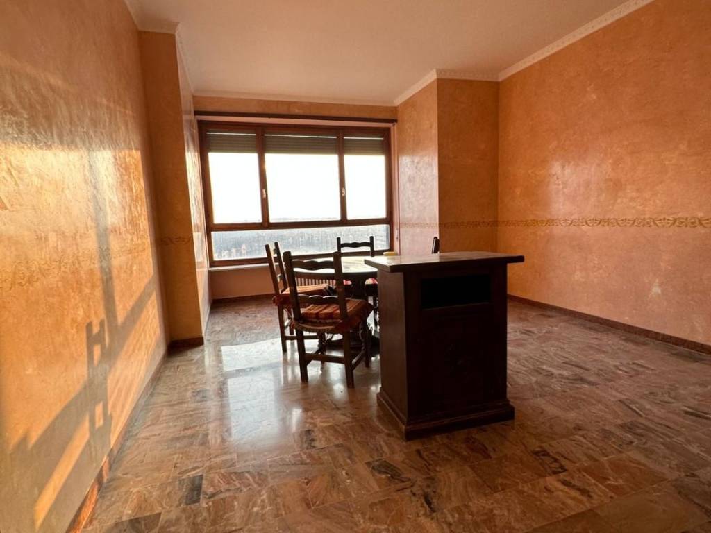 appartamento in vendita a Beinasco in zona Borgaretto