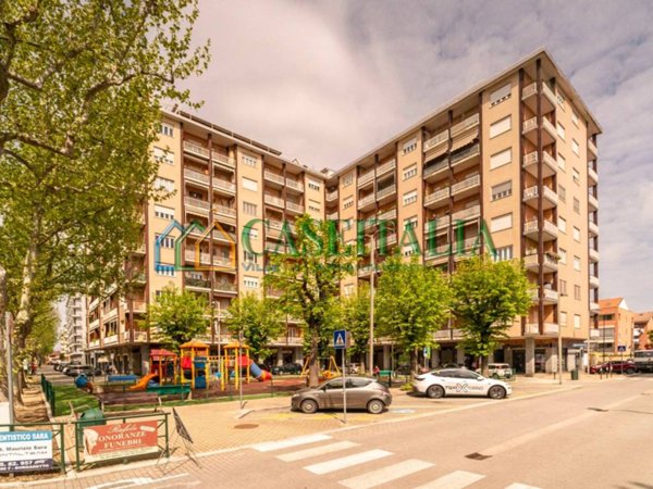 appartamento in vendita a Beinasco in zona Borgaretto