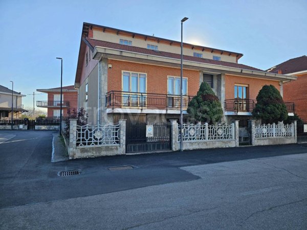 appartamento in vendita a Beinasco
