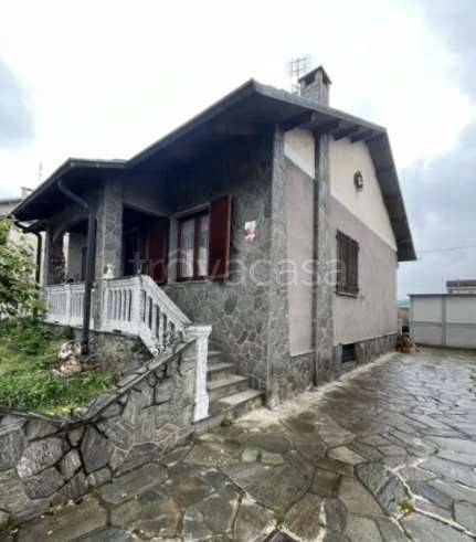 casa indipendente in vendita a Beinasco