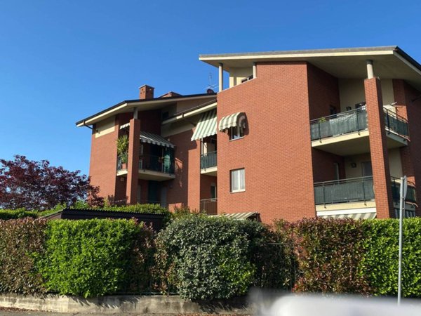appartamento in vendita a Beinasco in zona Borgaretto