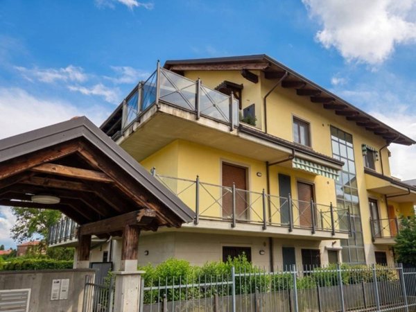 appartamento in vendita a Beinasco in zona Borgaretto