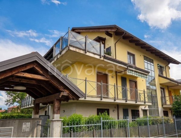 appartamento in vendita a Beinasco in zona Borgaretto