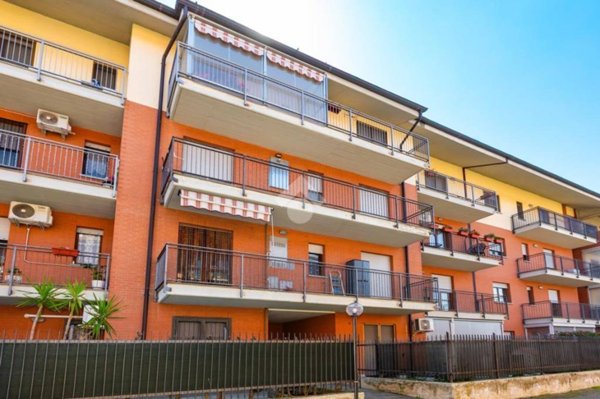 appartamento in vendita a Beinasco in zona Borgaretto
