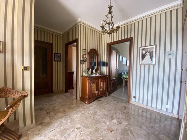 appartamento in vendita a Beinasco in zona Borgaretto