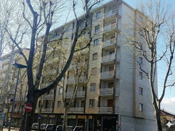 appartamento in vendita a Beinasco in zona Borgaretto