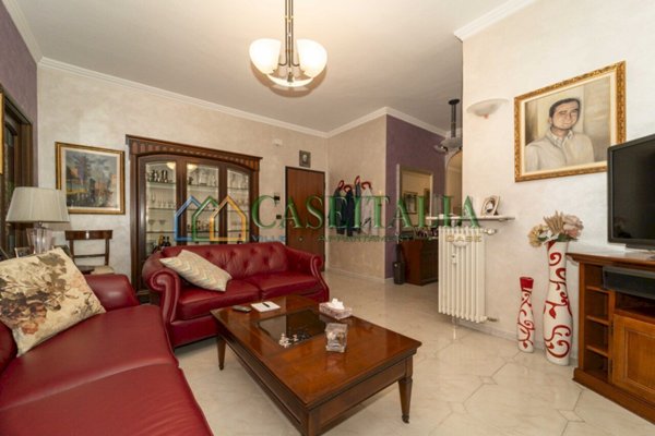appartamento in vendita a Beinasco in zona Borgaretto
