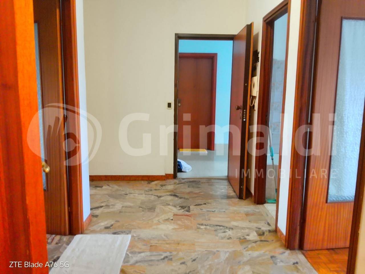 appartamento in vendita a Beinasco in zona Borgaretto