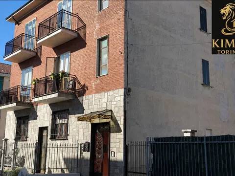 appartamento in vendita a Beinasco in zona Borgaretto
