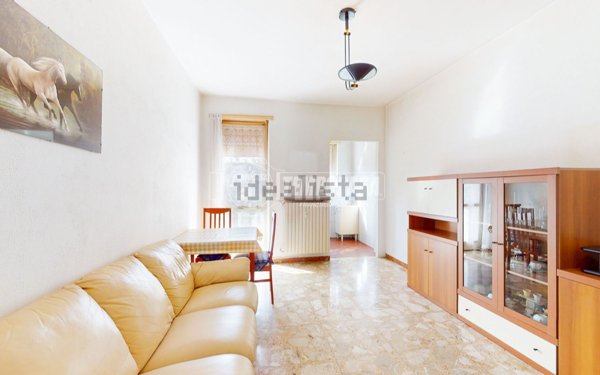 appartamento in vendita a Beinasco in zona Borgaretto