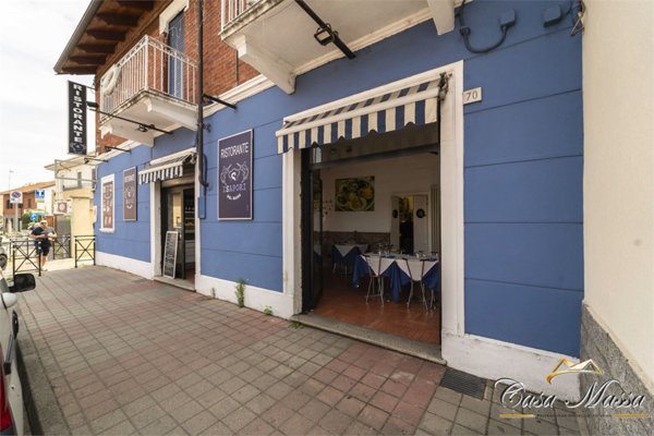 locale commerciale in vendita a Beinasco in zona Fornaci