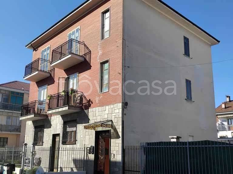 appartamento in vendita a Beinasco in zona Borgaretto
