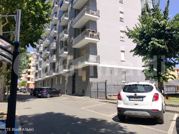 ufficio in vendita a Beinasco in zona Borgaretto