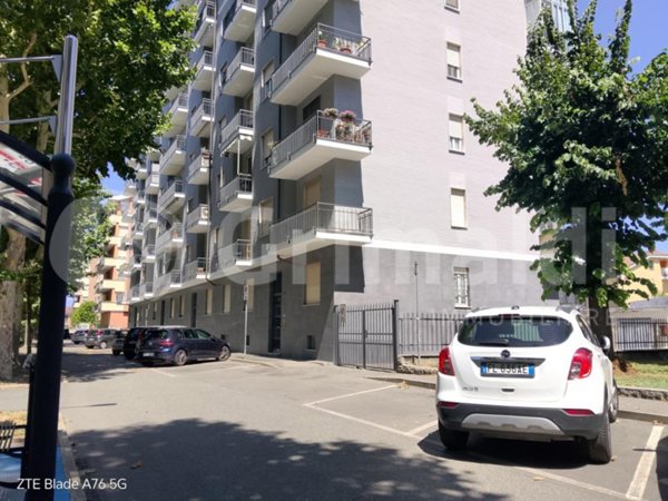 ufficio in vendita a Beinasco in zona Borgaretto