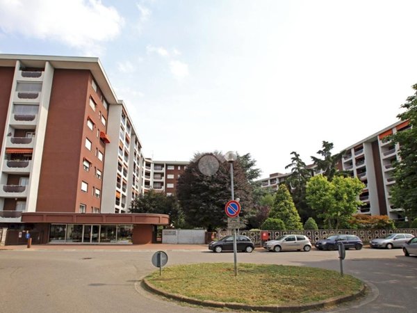 appartamento in vendita a Beinasco in zona Fornaci