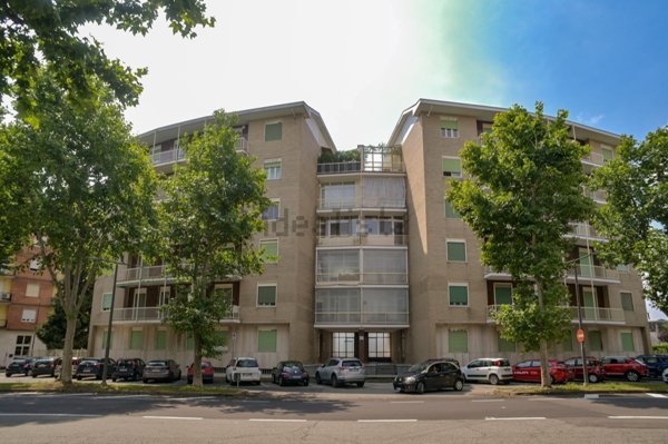 appartamento in vendita a Beinasco in zona Borgaretto