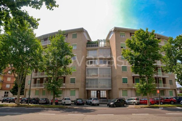 appartamento in vendita a Beinasco in zona Borgaretto