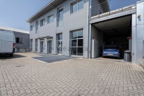 appartamento in vendita a Beinasco in zona Borgaretto