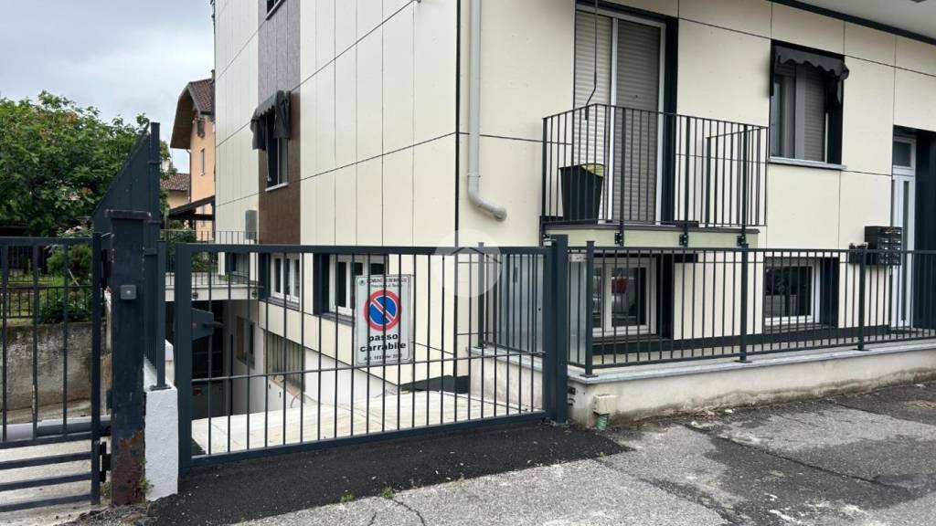 ufficio in vendita a Beinasco