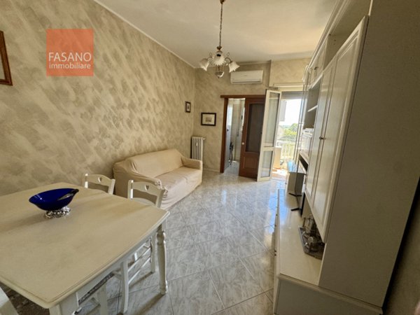 appartamento in vendita a Beinasco in zona Borgaretto