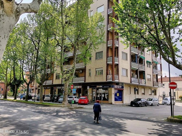 appartamento in vendita a Beinasco in zona Borgaretto