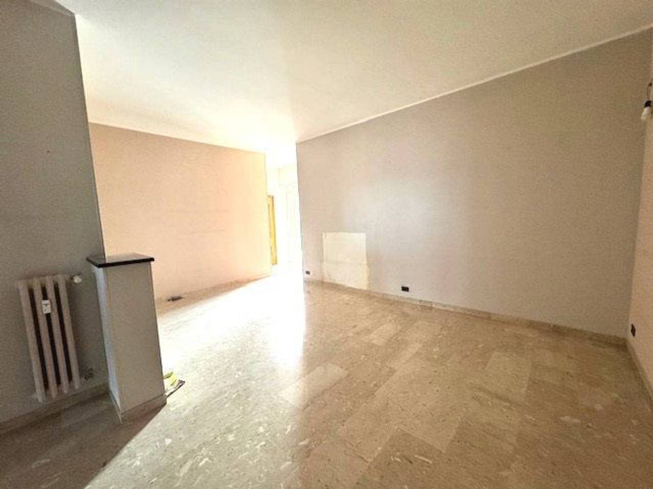 appartamento in vendita a Beinasco in zona Borgaretto