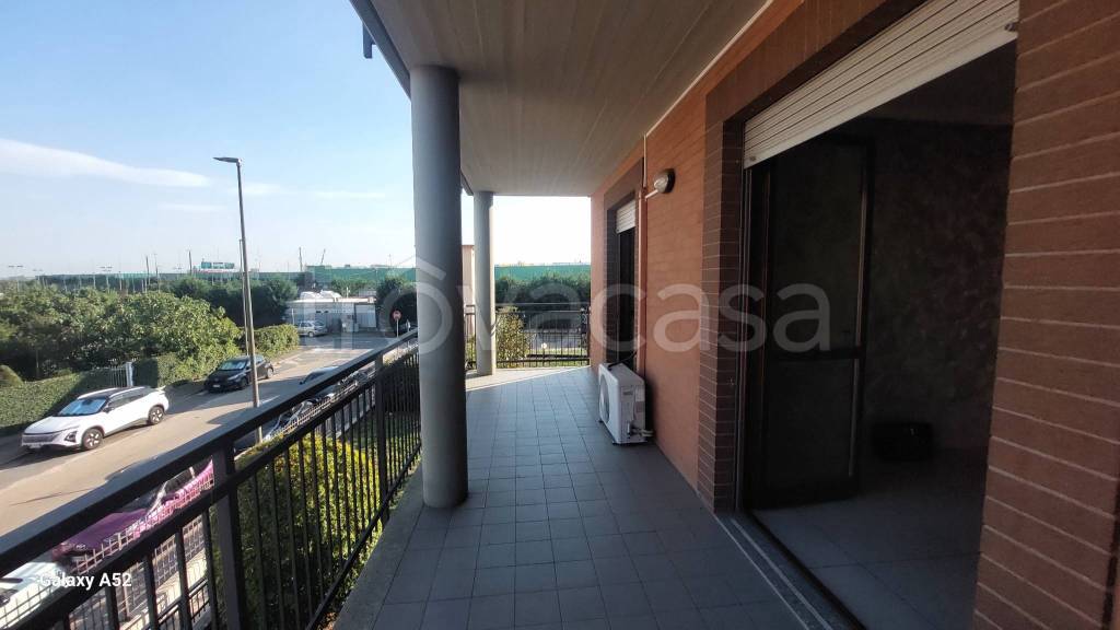 appartamento in vendita a Beinasco in zona Fornaci