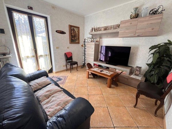 casa indipendente in vendita a Beinasco