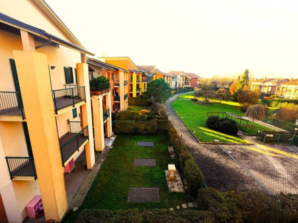 appartamento in vendita a Beinasco in zona Borgaretto