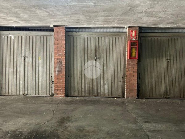 box auto in vendita a Beinasco in zona Borgaretto