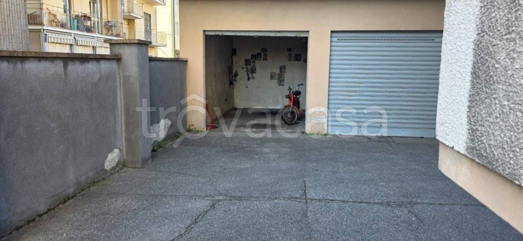 box auto in vendita a Beinasco