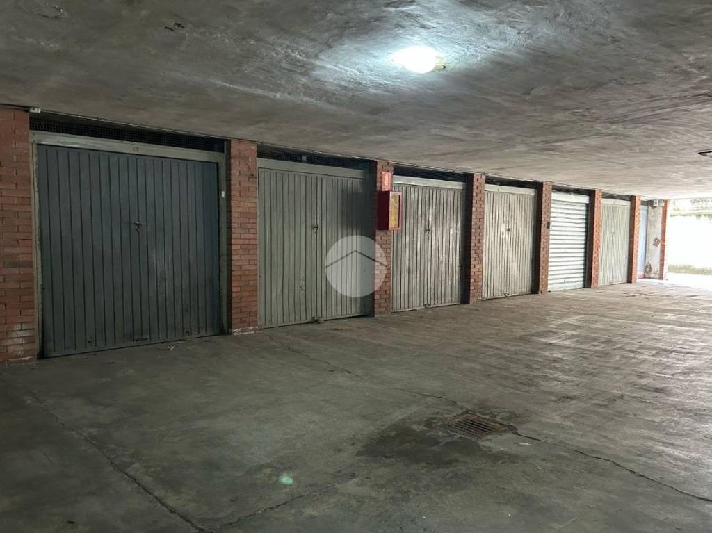box auto in vendita a Beinasco in zona Borgaretto
