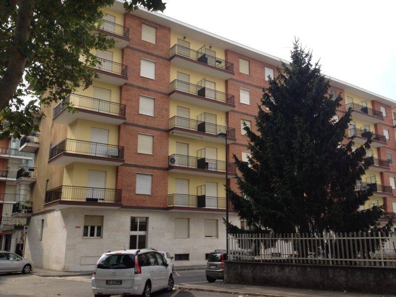 appartamento in vendita a Beinasco in zona Borgaretto