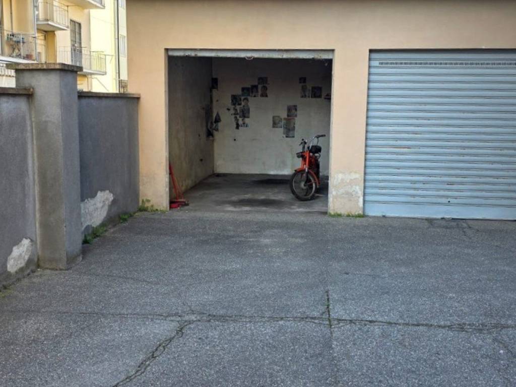 box auto in vendita a Beinasco