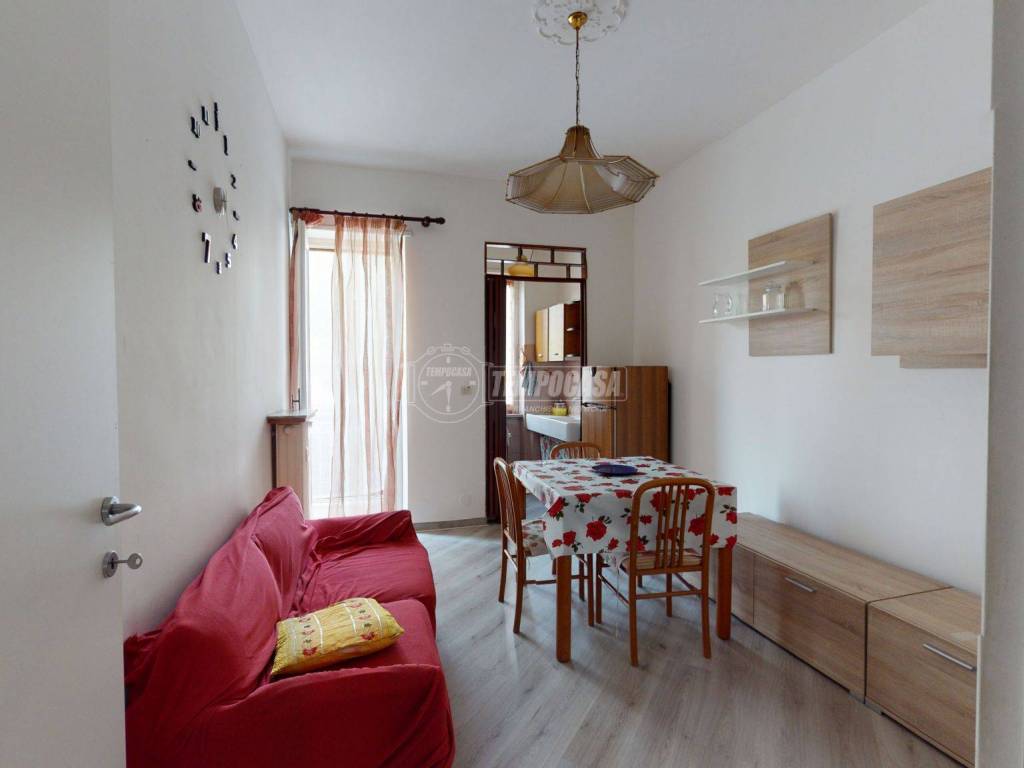 appartamento in vendita a Beinasco in zona Borgaretto
