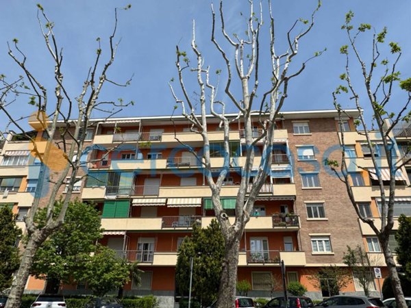 appartamento in vendita a Beinasco in zona Borgaretto