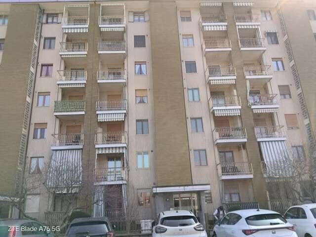 appartamento in vendita a Beinasco in zona Borgaretto